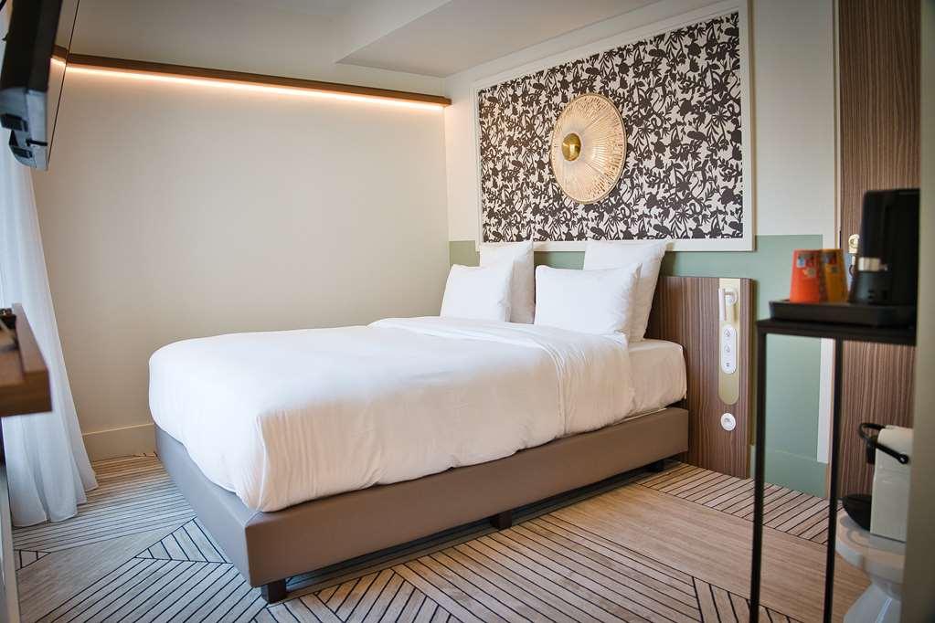 Hotel Yac Paris Clichy, A Member Of Radisson Individuals חדר תמונה