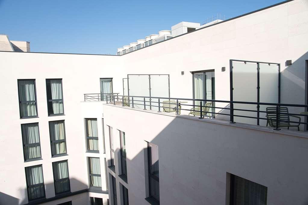 Hotel Yac Paris Clichy, A Member Of Radisson Individuals מראה חיצוני תמונה